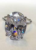 Elegant 925 sølvring med stor zirkonia – 8 ct