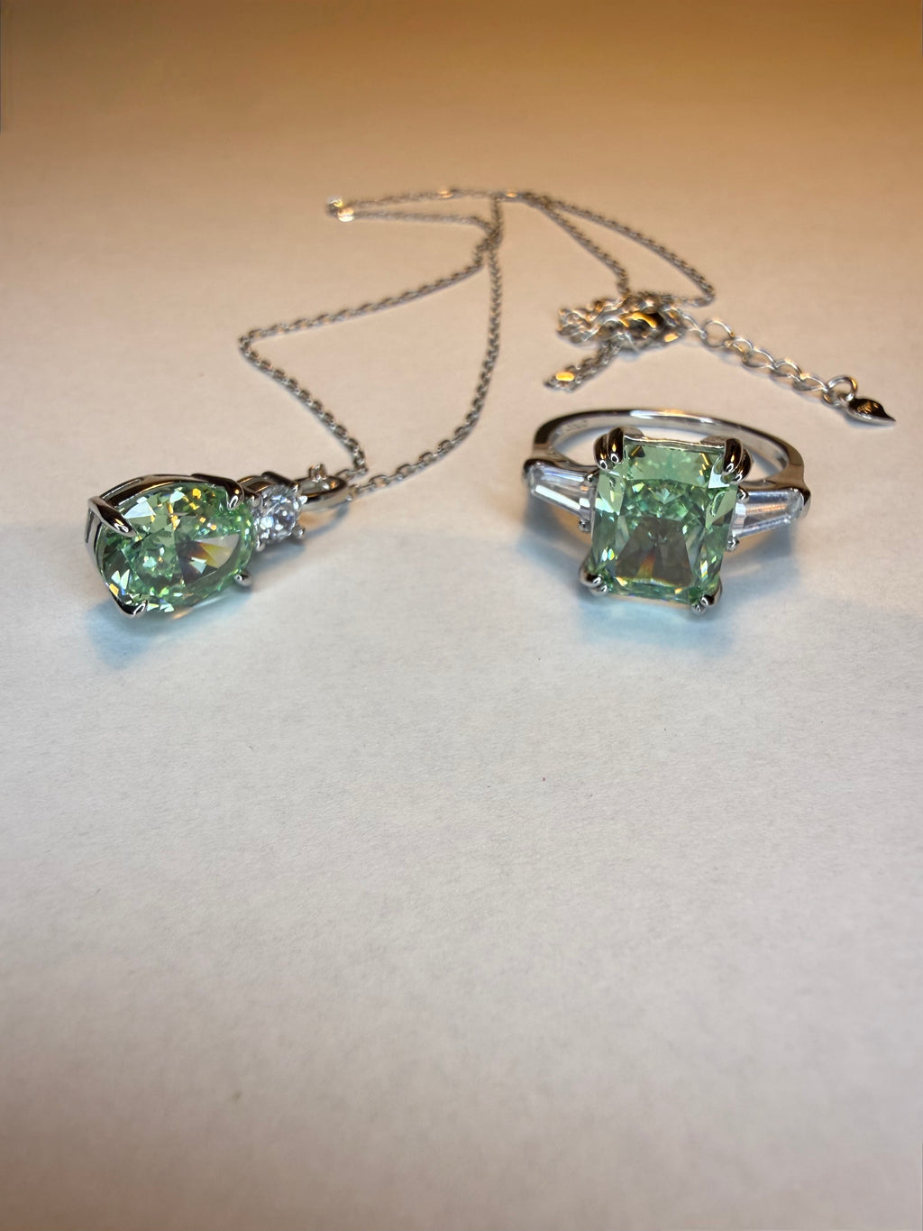 Crushed Ice Cut jewelry set