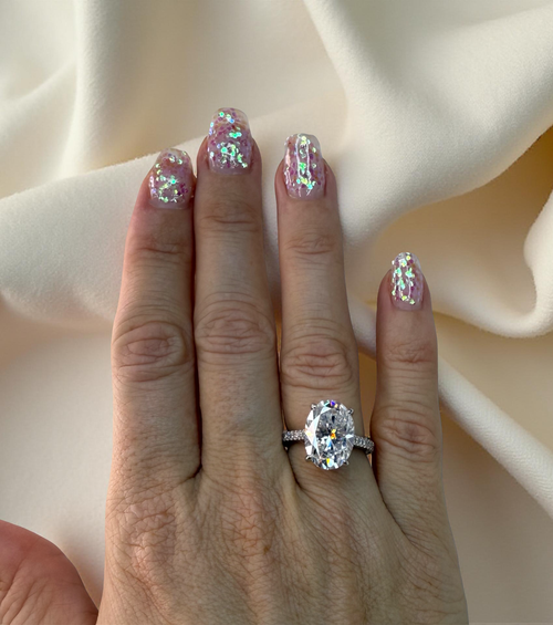 8 karat oval moissanite-ring – massiv ring i 18 k gullbelagt sølv (S925)