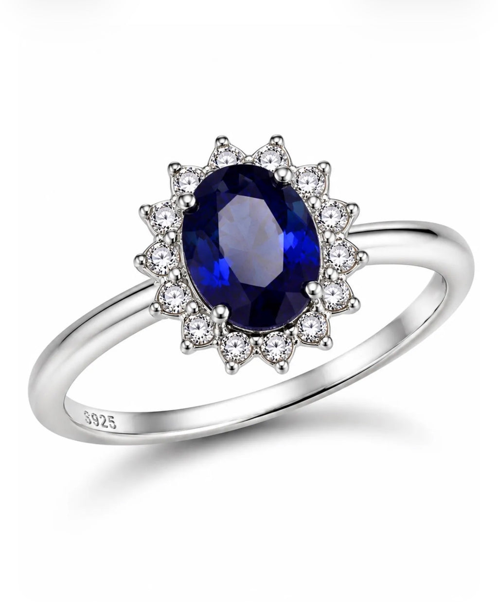 Silverring with blue zirconia