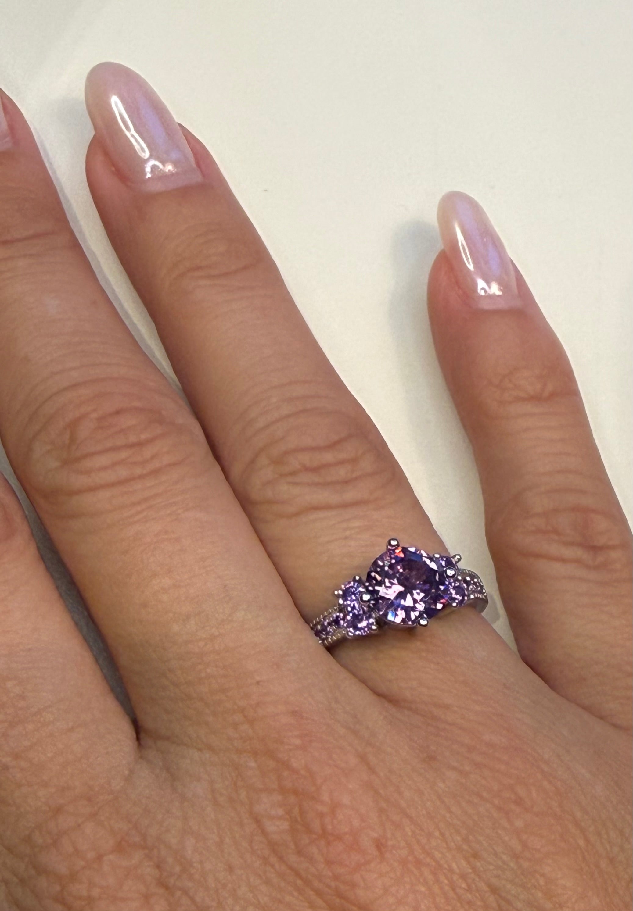 Elegant Round Zirconia Ring In Different Colours